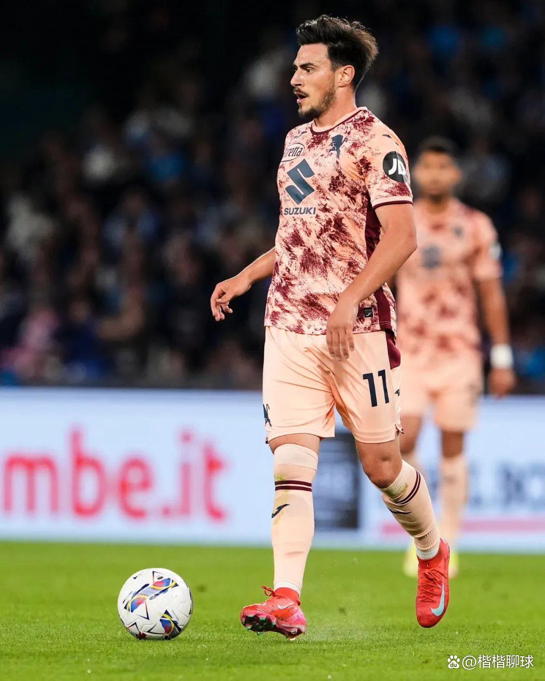 美高梅官网首页-国际比赛日德甲传出新动向，密尔沃基雄鹿内部沟通，管理层表态——话题不断，资深球员宣示担当