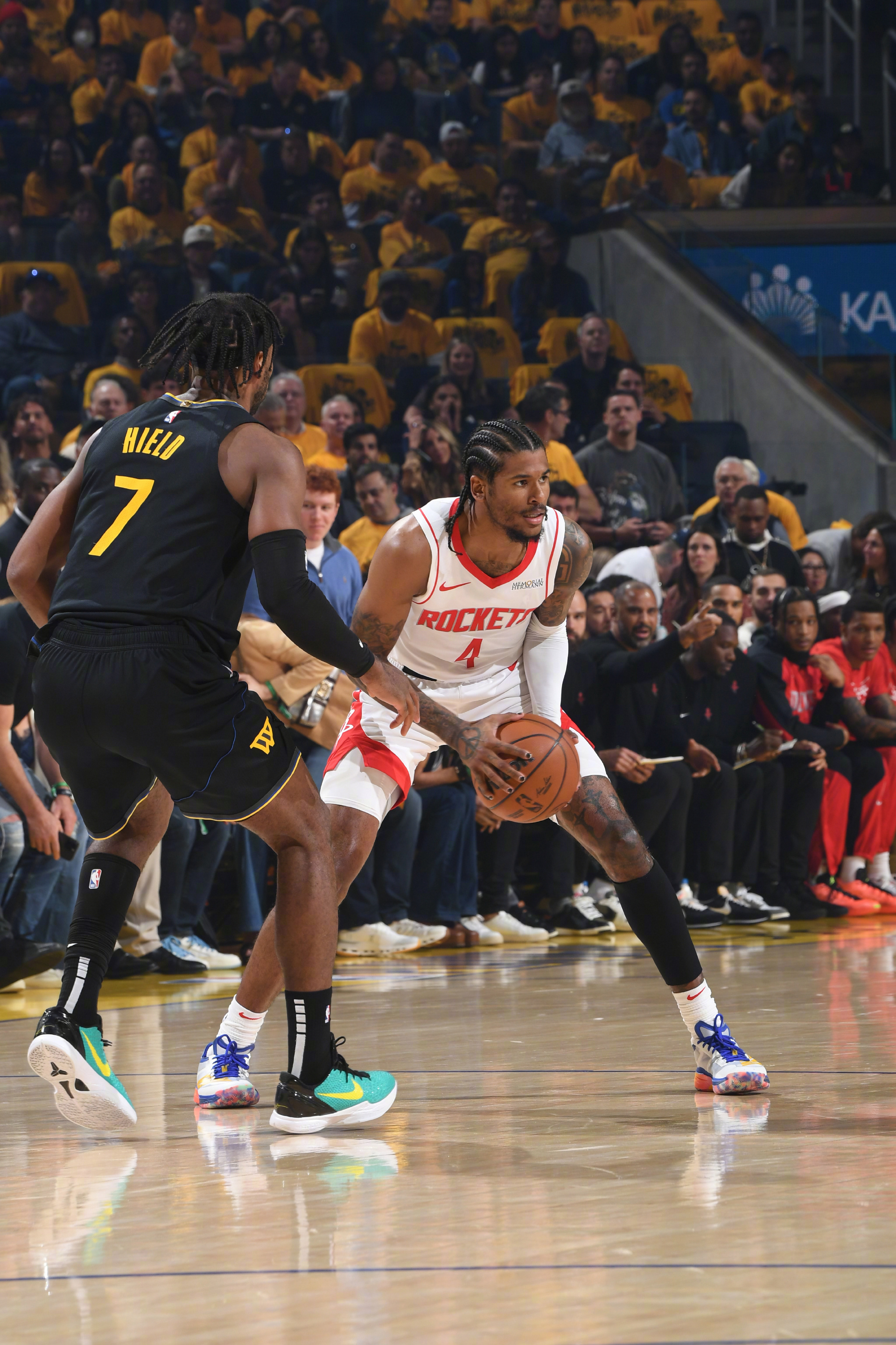 澳门美高梅-洛杉矶快船迎欧篮联关键赛，加时末段防线松动，目标明确，更衣室氛围转暖